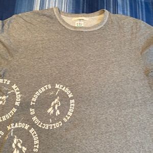 Off White Shirt fairly new No Stains No nothing barley worn fresh And clean